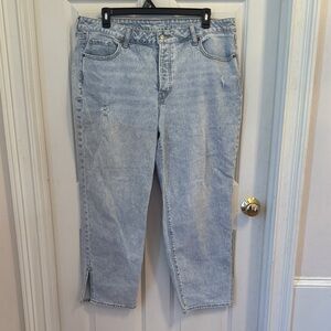 Light Blue Women's Jeans. A-10
